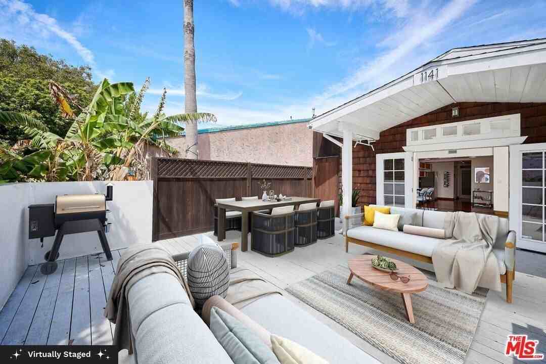 1141 Cabrillo Ave - Photo 6 of 22