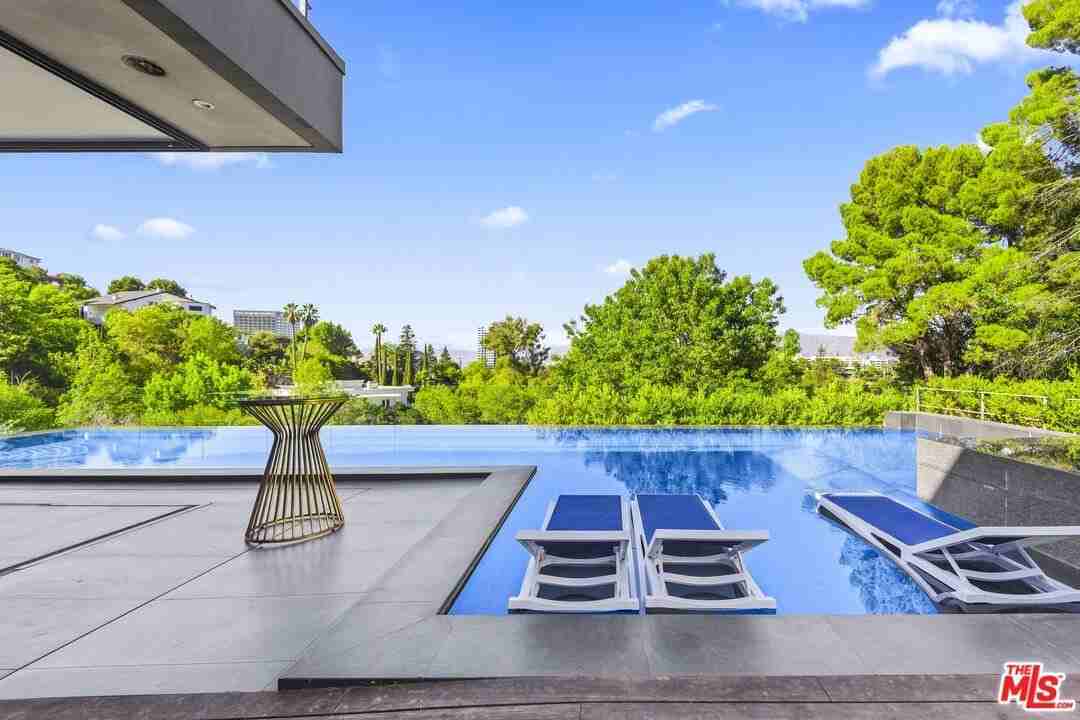 3712 Broadlawn Dr - Photo 5 of 50