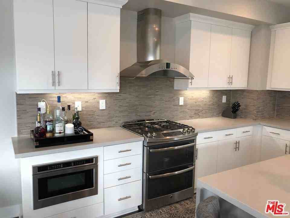 12003 Emery Ln - Photo 6 of 22