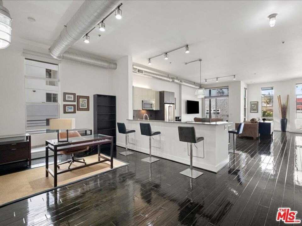 13320 Beach Ave Apt 201 #201 - Photo 5 of 16