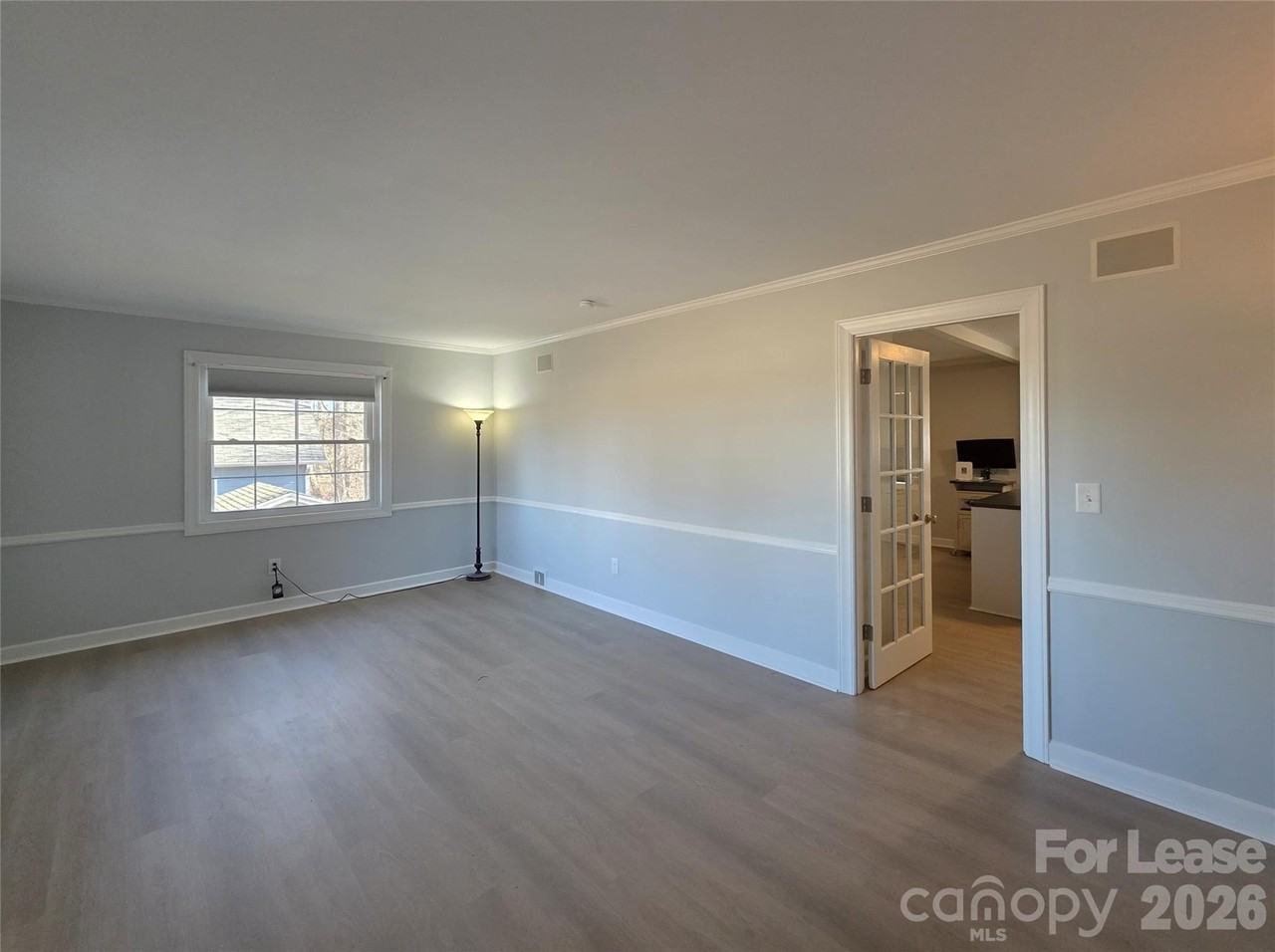 11220 Kluttz Rd - Photo 3 of 33