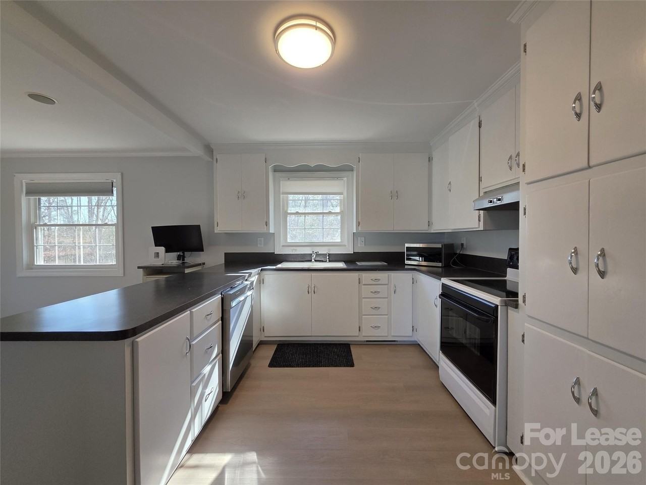 11220 Kluttz Rd - Photo 6 of 33