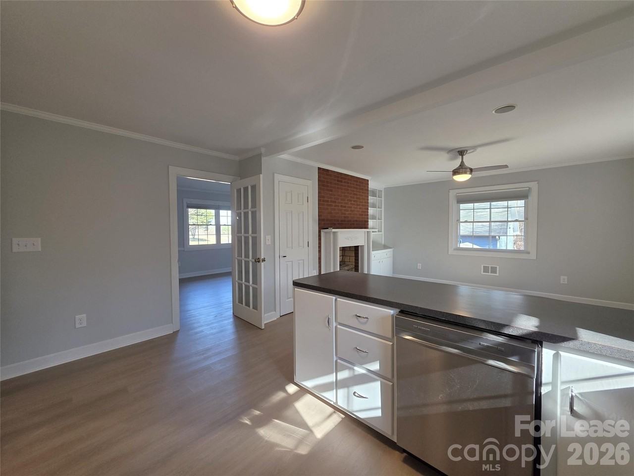 11220 Kluttz Rd - Photo 7 of 33