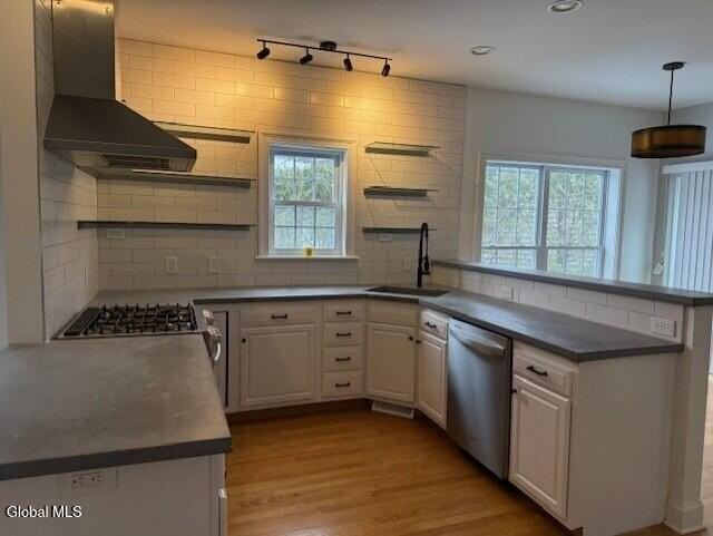 80 Vanderbilt Ave - Photo 5 of 19