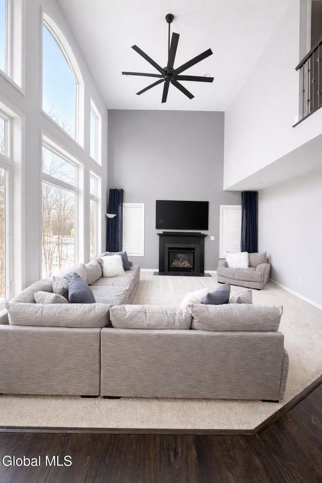 40 Haywood Ln - Photo 7 of 18