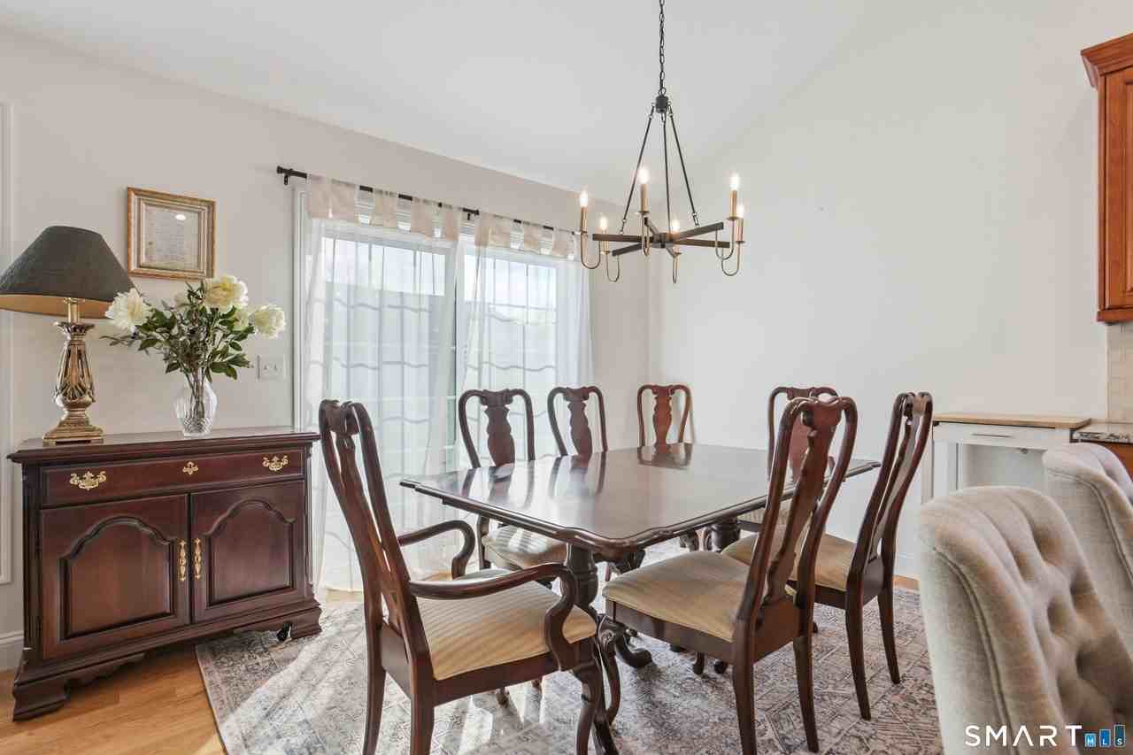 90 Apple Gate #181 - Photo 7 of 25