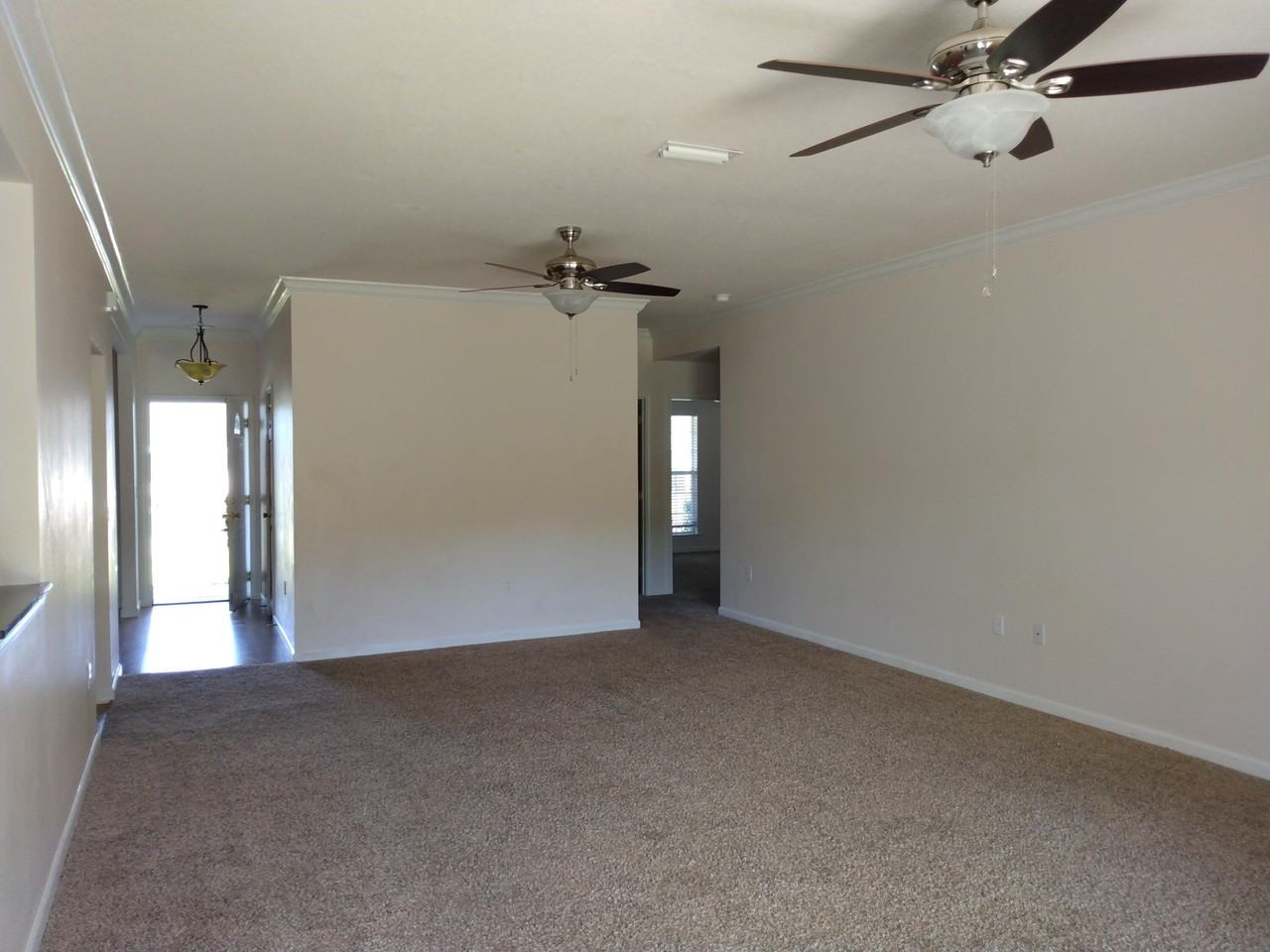 5226 Moore Loop - Photo 7 of 35