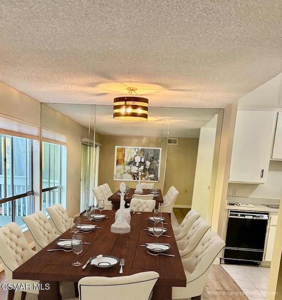 286 Oakleaf Dr - Photo 5 of 17