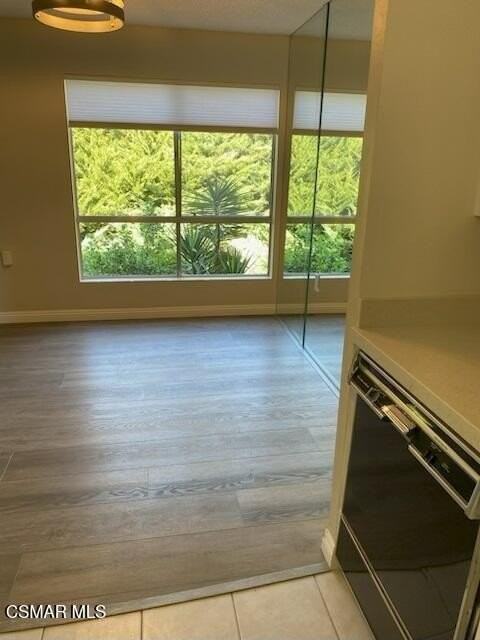 286 Oakleaf Dr - Photo 7 of 17