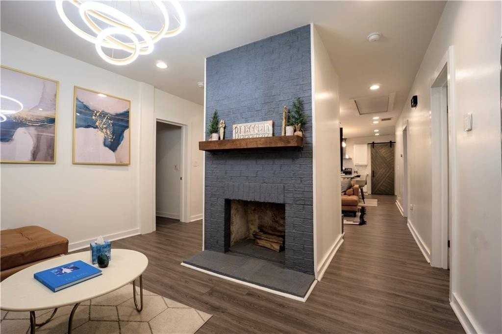 811 King Rd - Photo 7 of 19