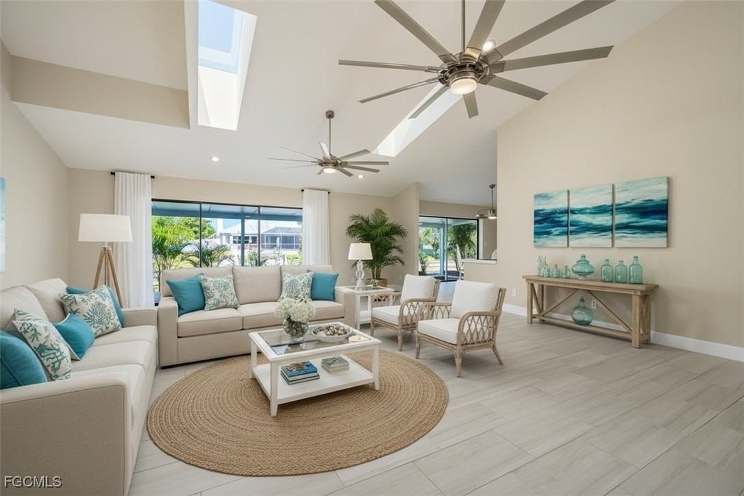 1416 Se 11th Pl - Photo 3 of 41