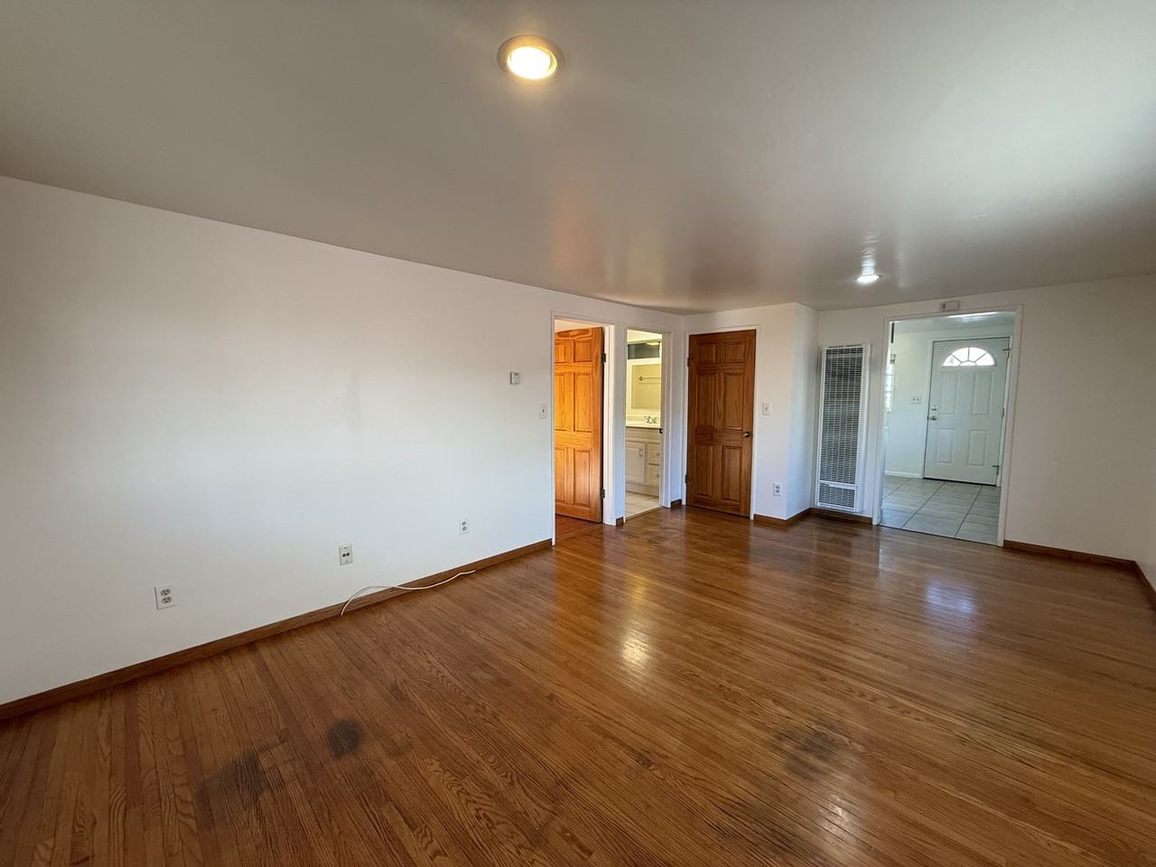 1775 Atchison St #1775 - Photo 3 of 20