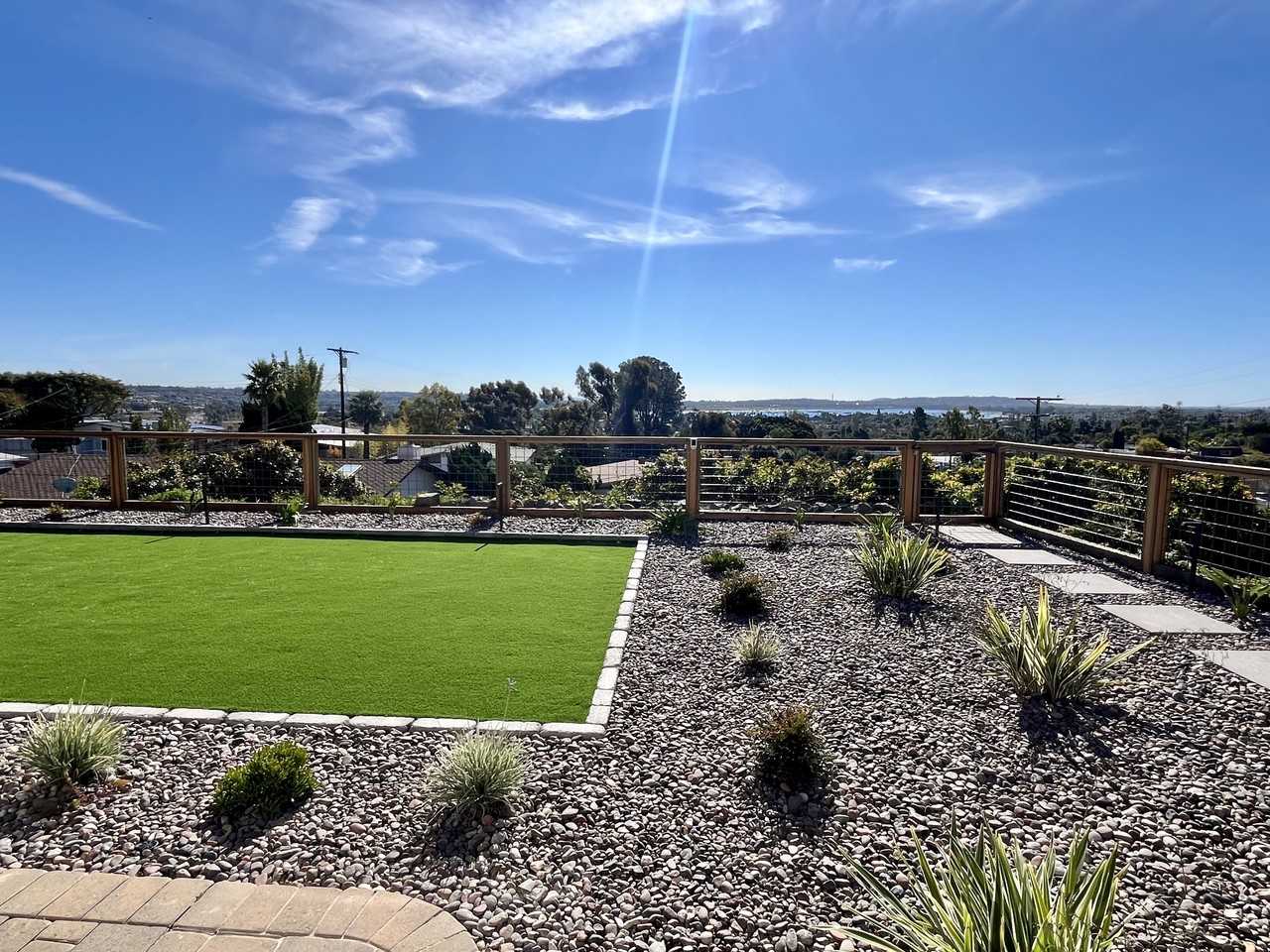 2503 Aster St #1 - Photo 5 of 41