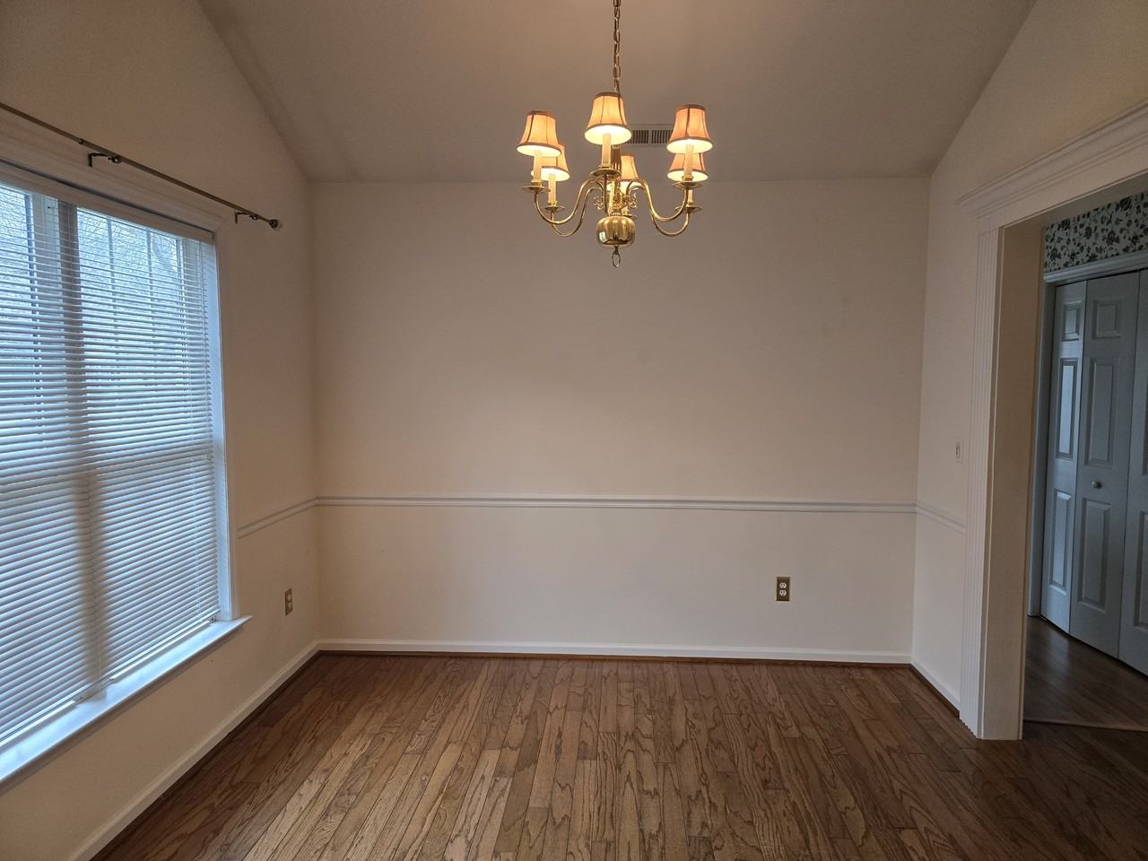 7532 Riverside Ct #1 - Photo 5 of 18