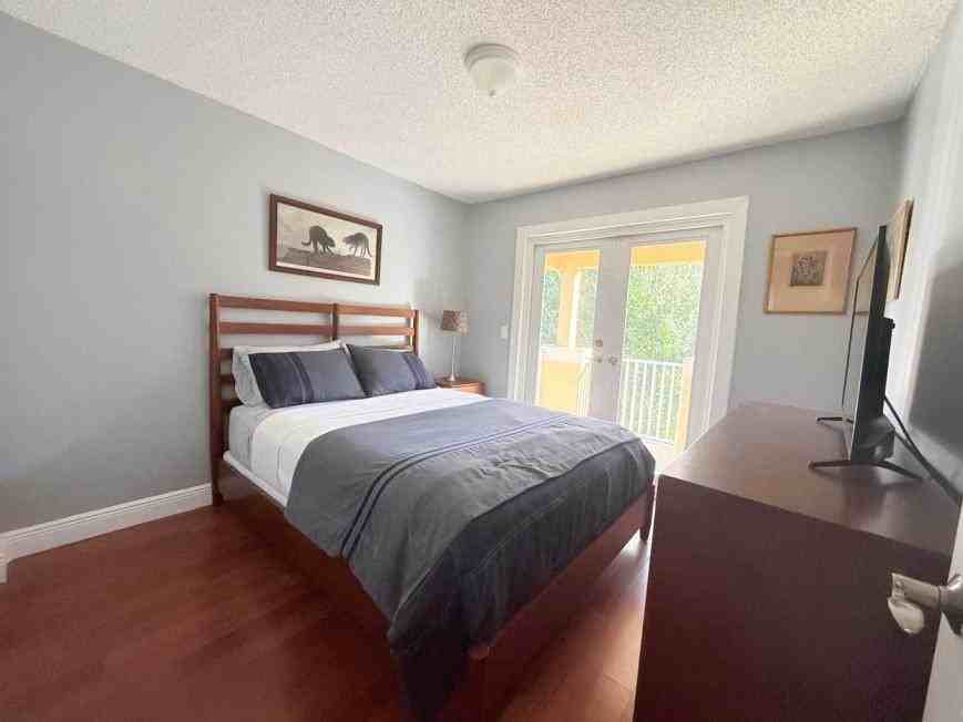 5935 Lake Worth Rd - Photo 2 of 10