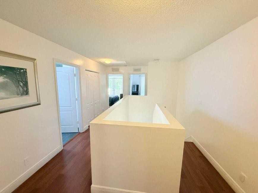 5935 Lake Worth Rd - Photo 6 of 10