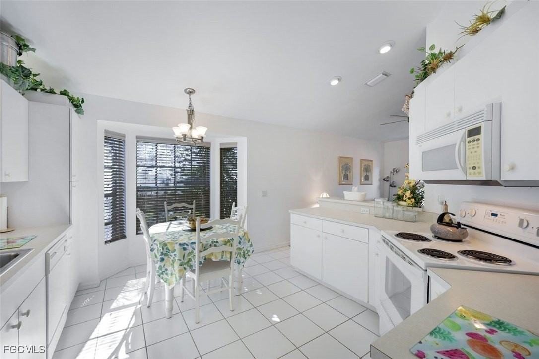 20161 Seagrove St #108 - Photo 7 of 17