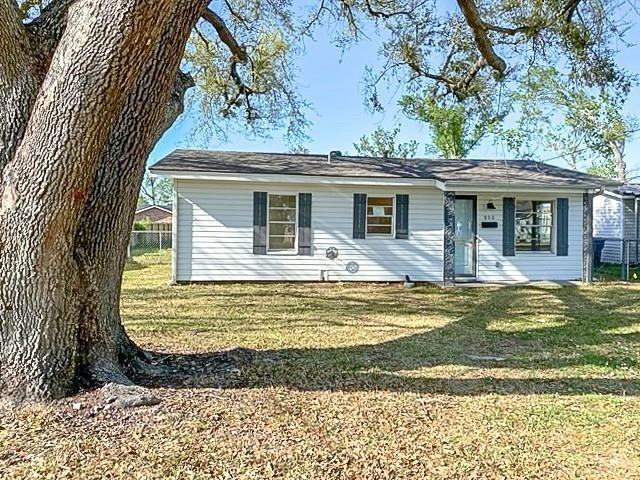 930 Shady LaneHigh Hope Road #1 - Photo 3 of 17