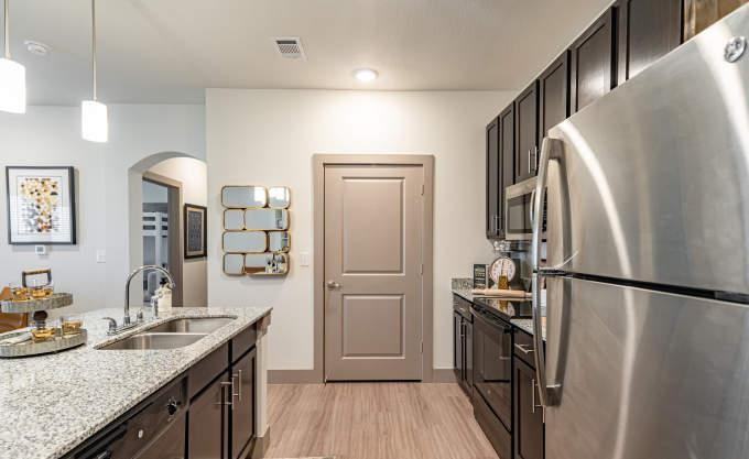 9525 Palladium Way - Photo 3 of 10