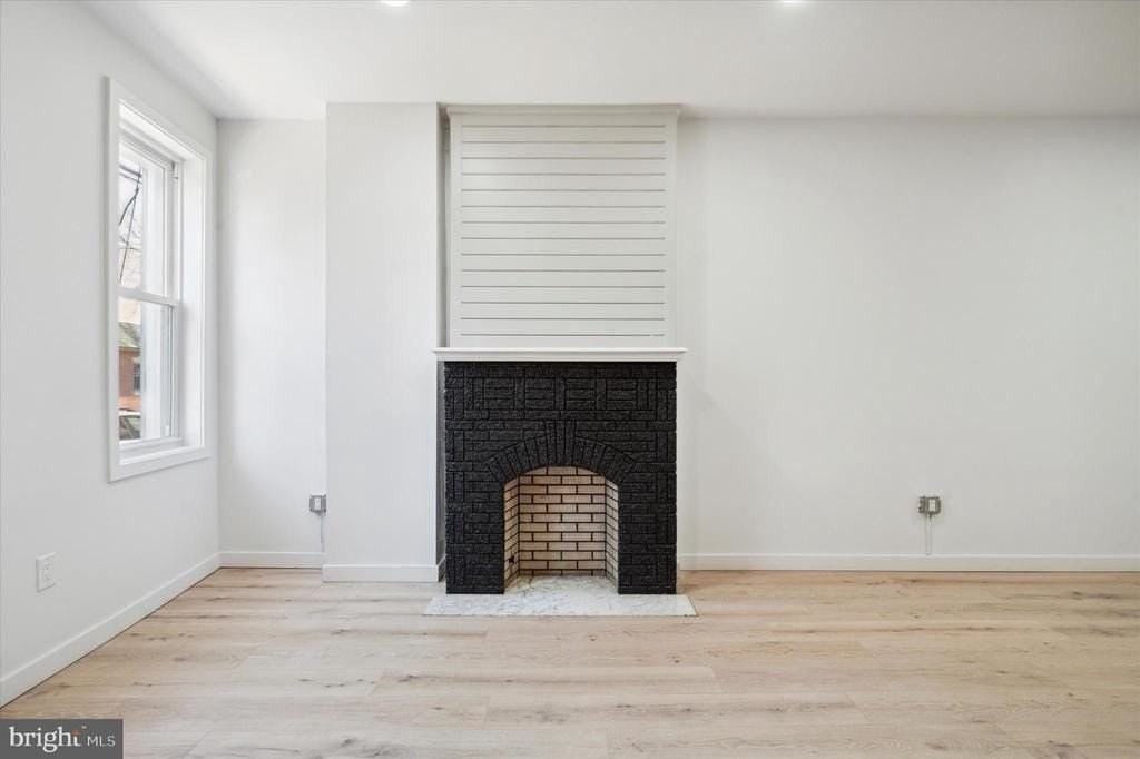 1853 Tulip St - Photo 4 of 15