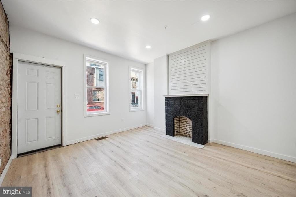 1853 Tulip St - Photo 5 of 15