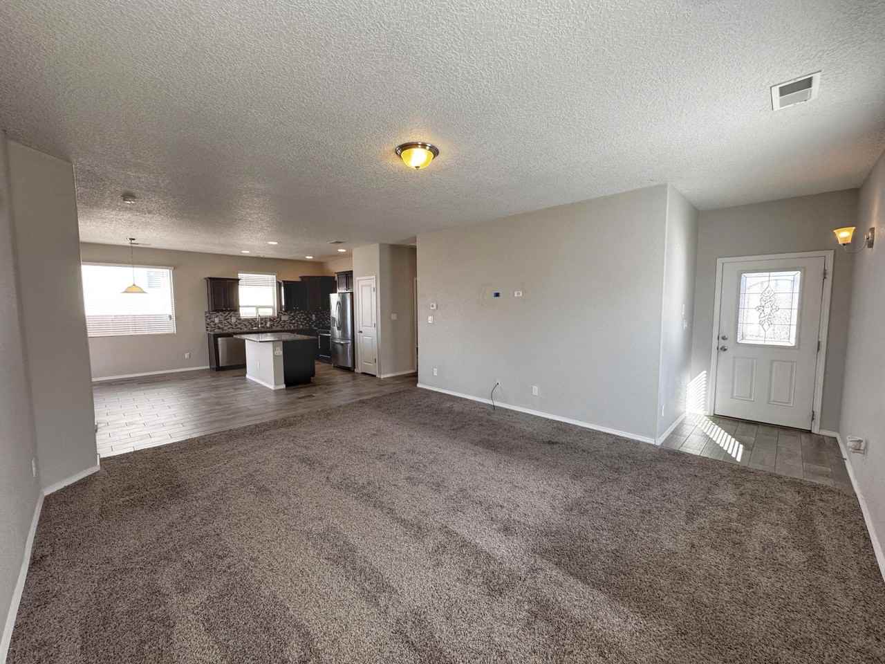 6732 Oro Valley Rd Nw - Photo 4 of 39