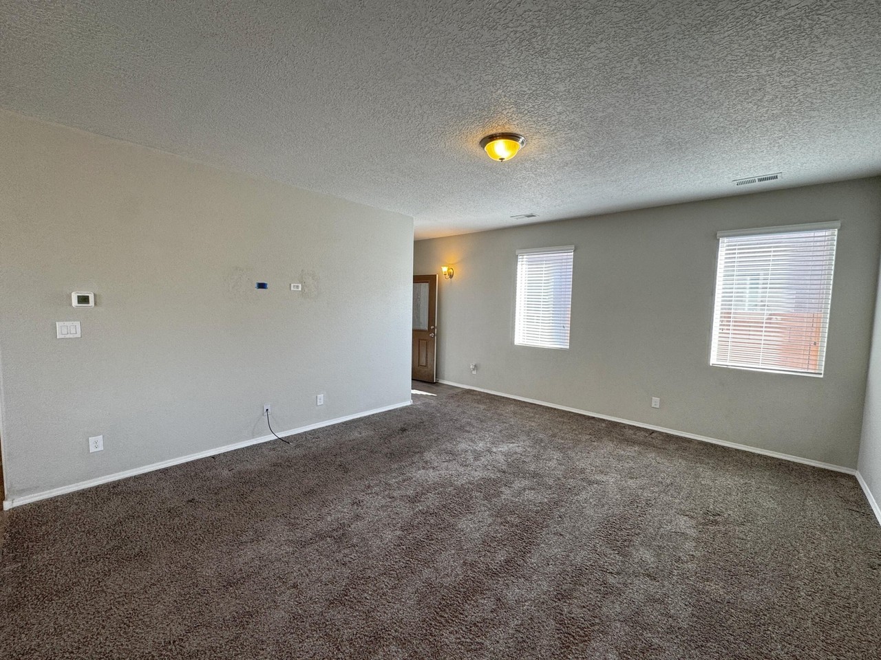 6732 Oro Valley Rd Nw - Photo 5 of 39