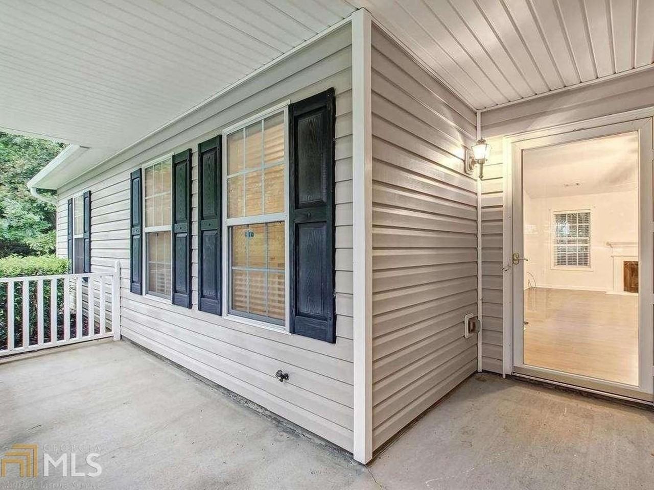 2804 James Henry Dr - Photo 5 of 19