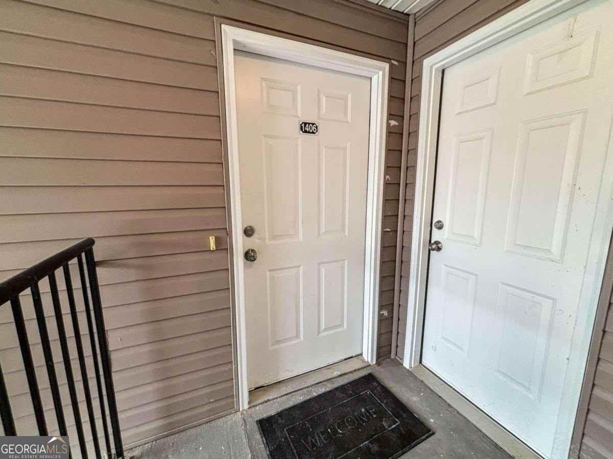 1400 Stonehaven Cir Unit 1406 #1406 - Photo 2 of 21