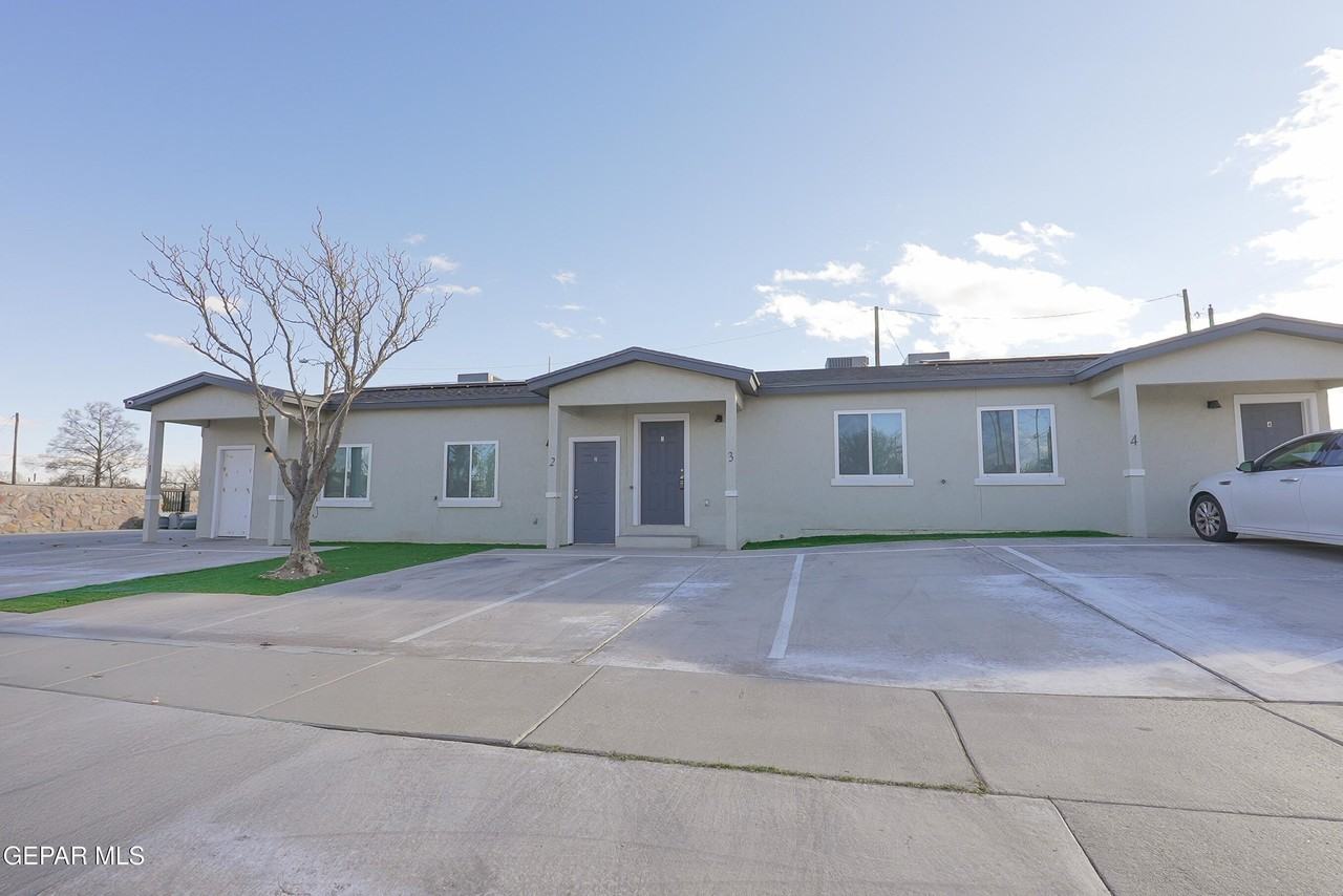 8761 Lawson St Unit 3 #3 - Photo 3 of 11