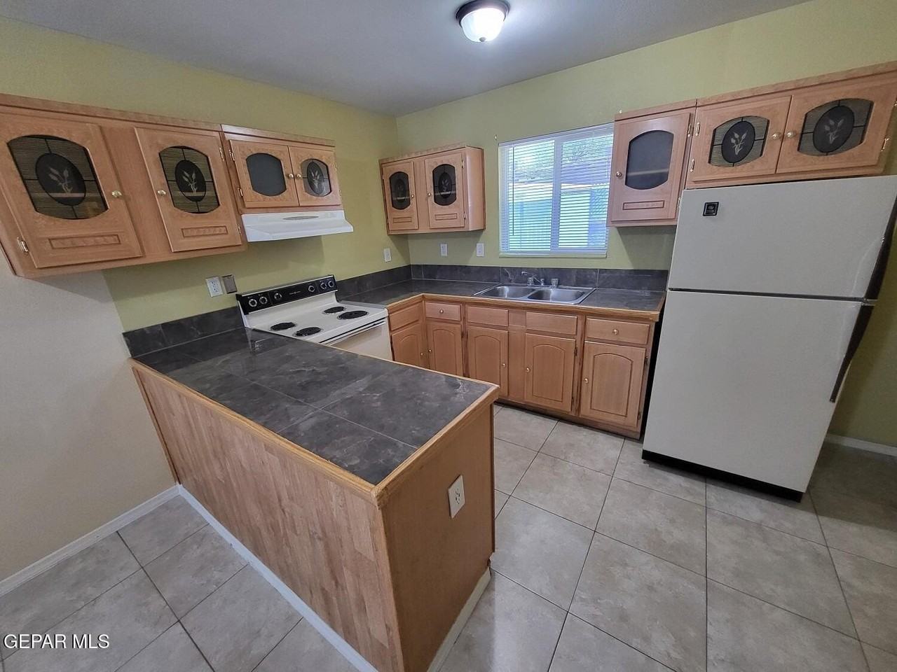 7365 N Loop Dr Unit 1 #1 - Photo 4 of 10