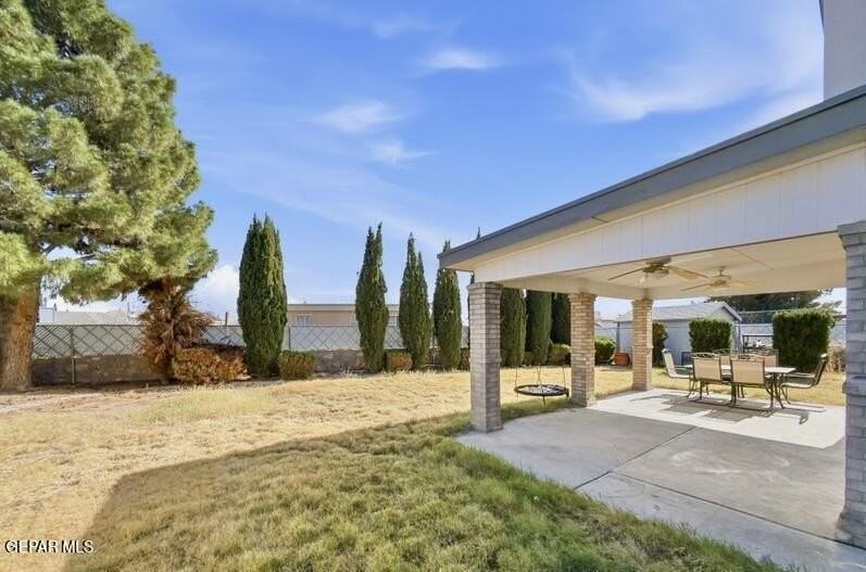 10916 Loma De Luz Pl - Photo 5 of 39