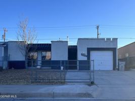 featured image of 10418 Ashwood Dr