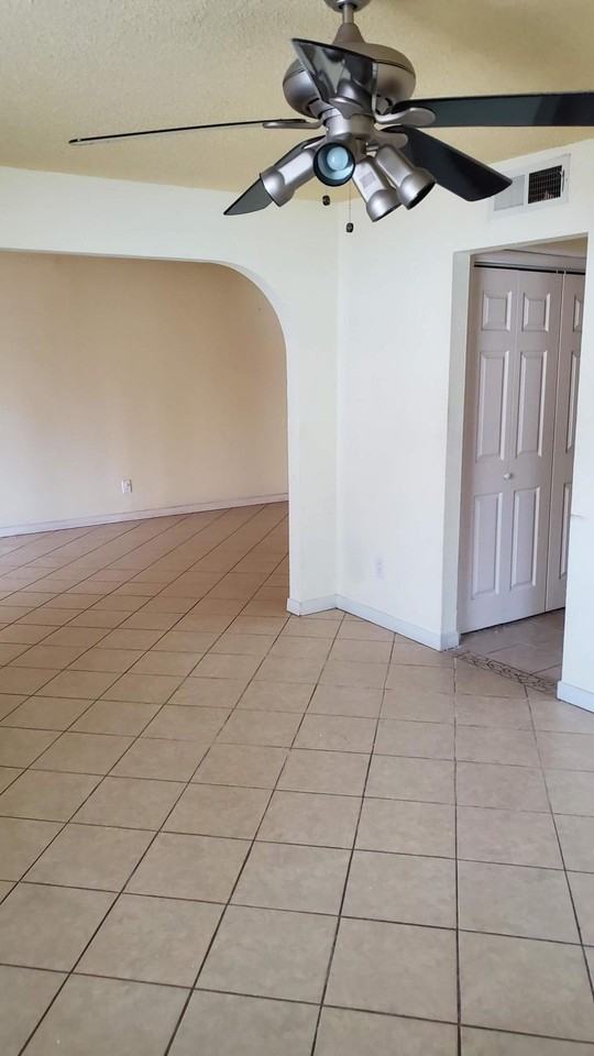 3425 Hickman St - Photo 6 of 16