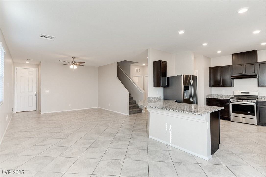 6666 Drusilla St - Photo 3 of 34