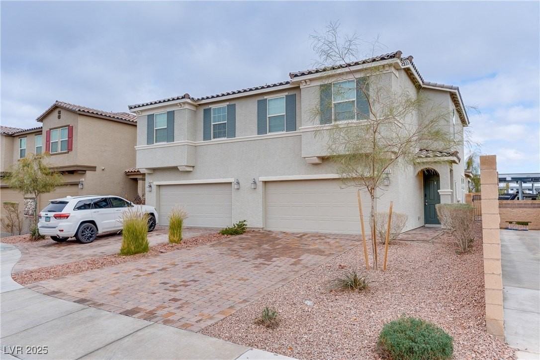 6666 Drusilla St - Photo 5 of 34