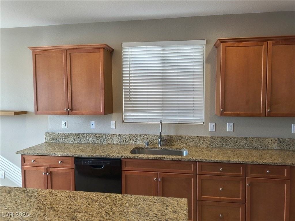 9335 Briar Bridge Ave - Photo 4 of 35