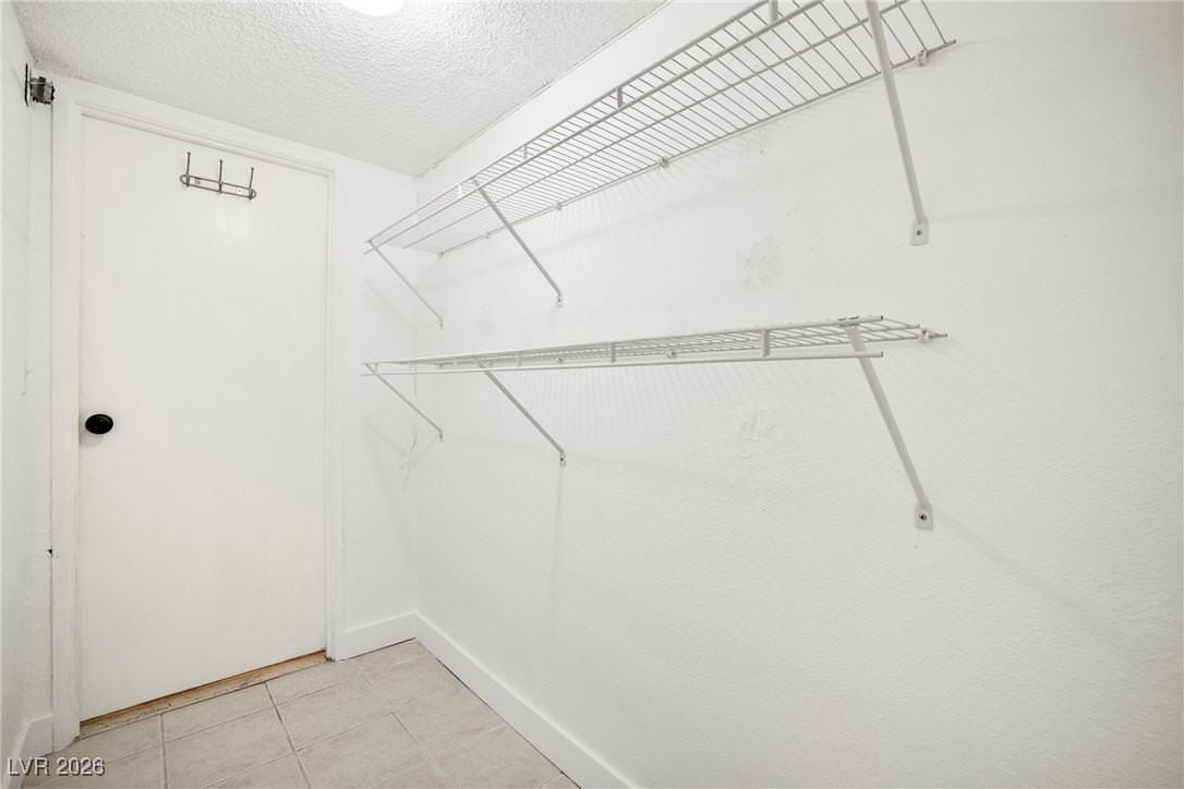 3930 University Center Dr #409 - Photo 4 of 30