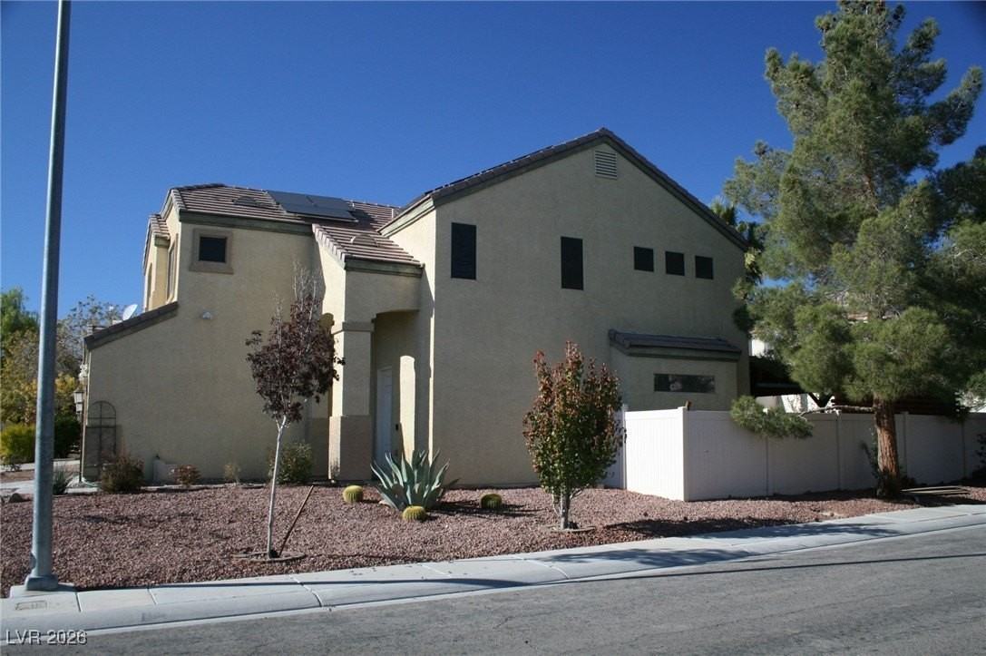 510 Seneca Ridge Ave - Photo 3 of 32