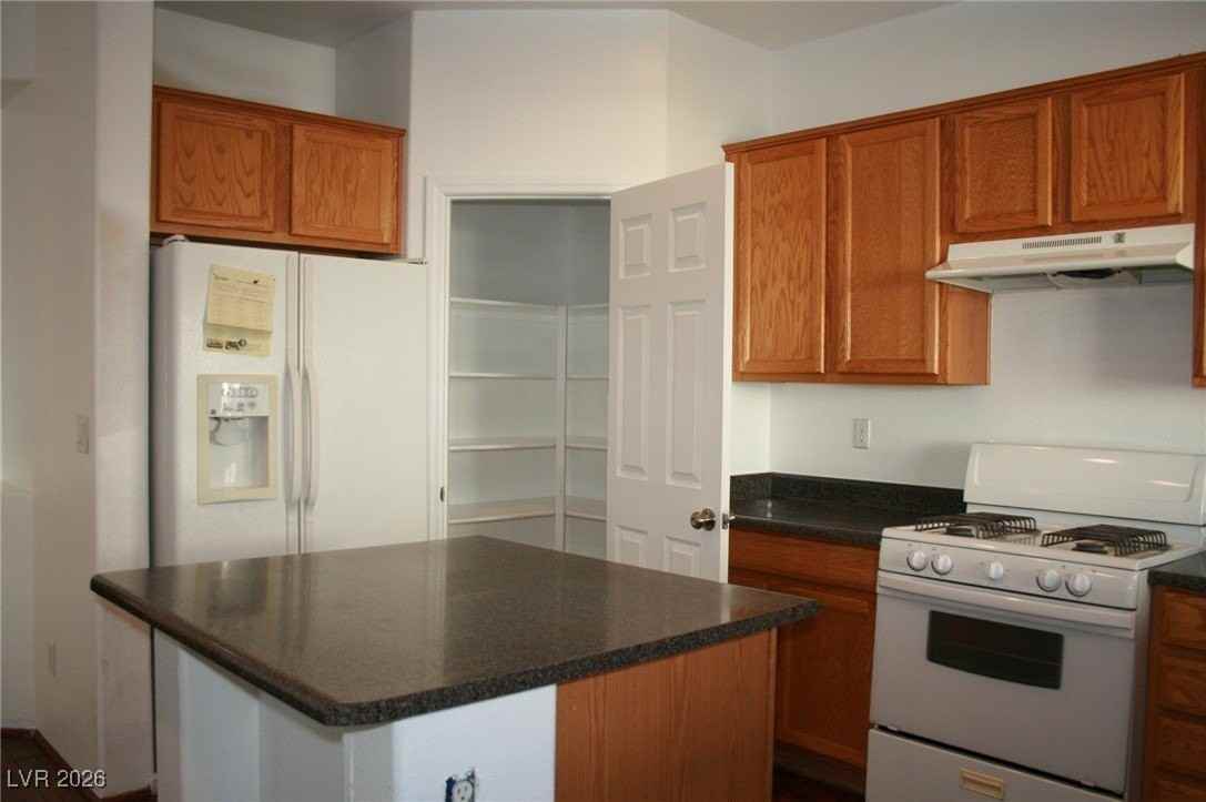 510 Seneca Ridge Ave - Photo 6 of 32