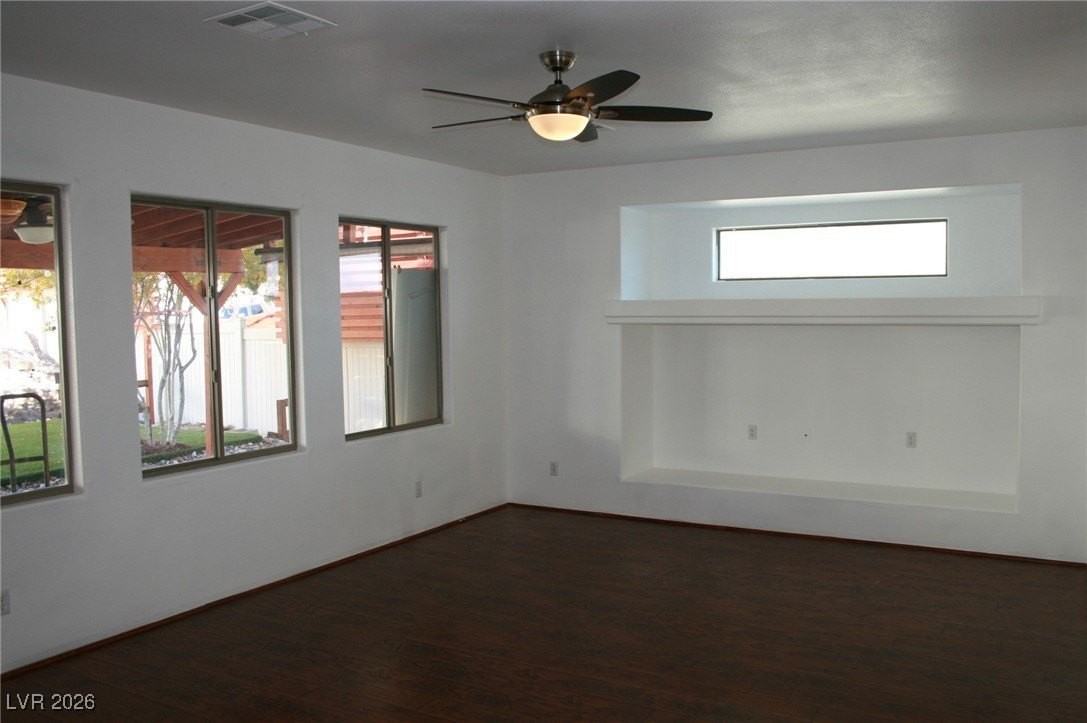 510 Seneca Ridge Ave - Photo 7 of 32