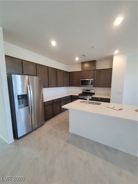 925 Kyanite Ln - Photo 7 of 23