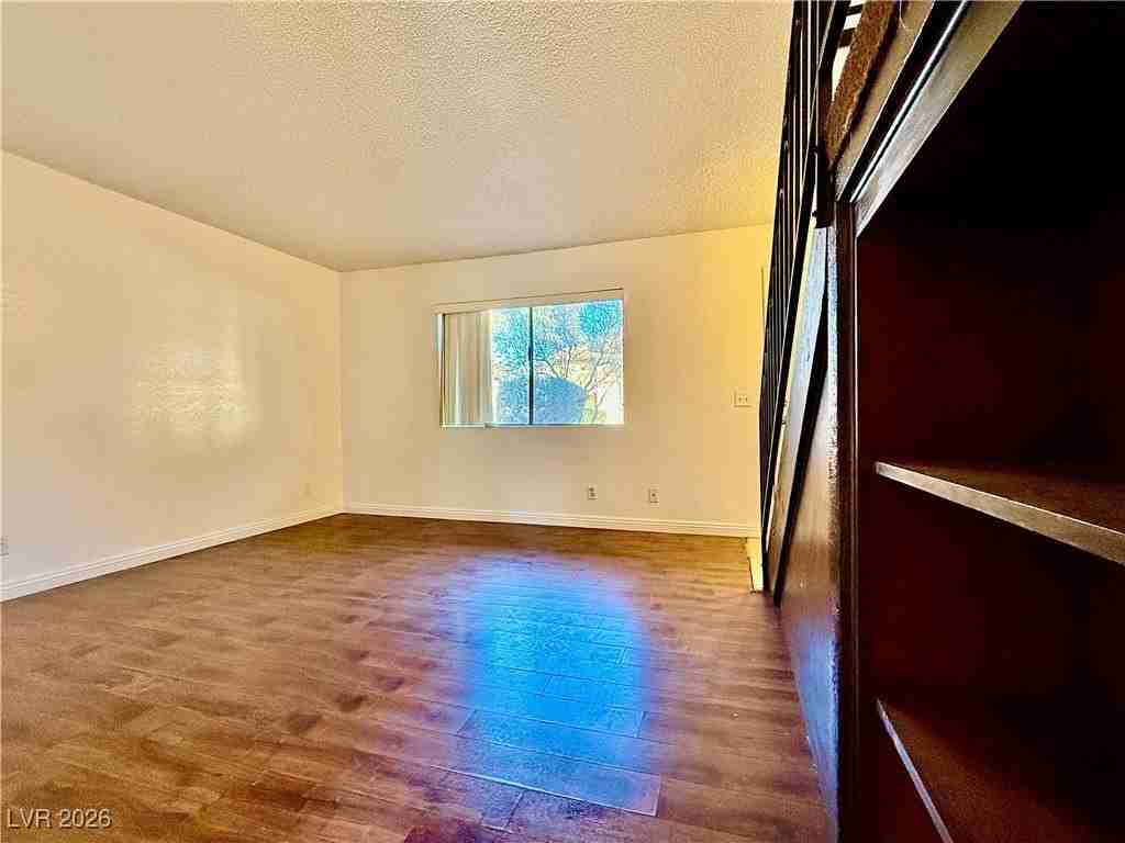 191 Bel Port Dr #192 - Photo 2 of 13