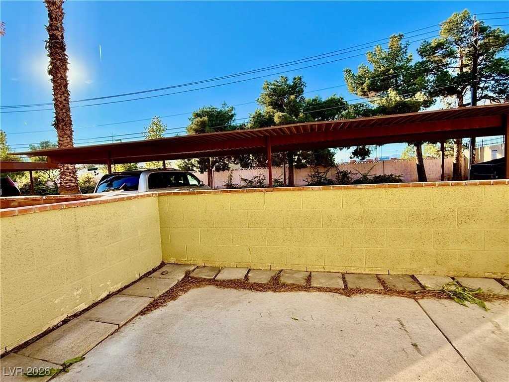 191 Bel Port Dr #192 - Photo 5 of 13