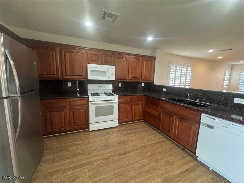 9983 Alder Springs Ct - Photo 7 of 30