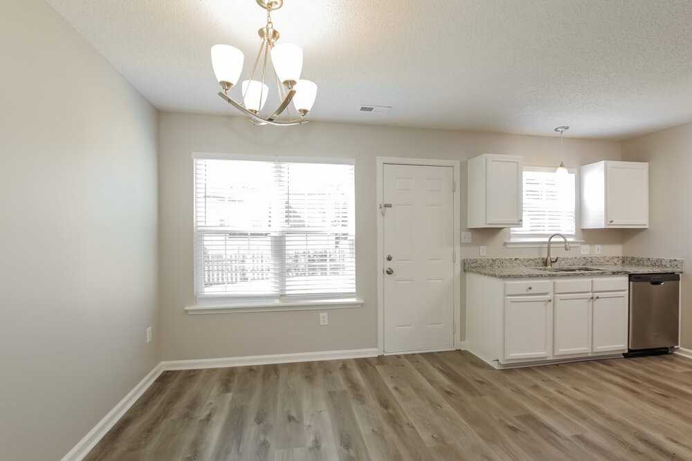 10125 Illoria Dr - Photo 7 of 16