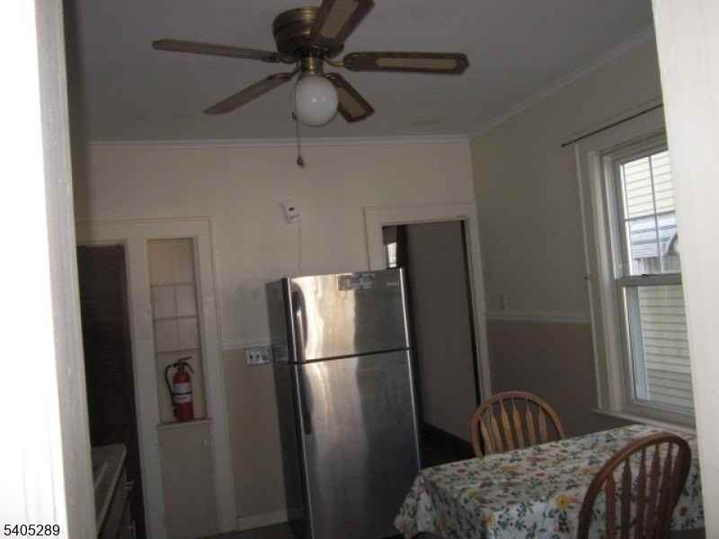 45 Niles Ave #1 - Photo 5 of 16