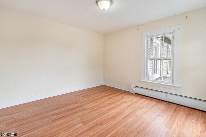 29 Walnut St #2 - Photo 5 of 16