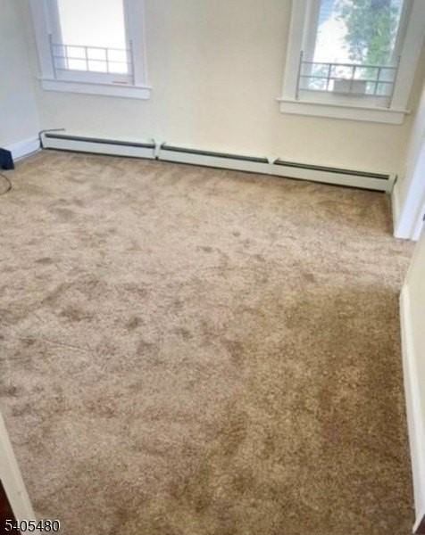 245 22nd St - Photo 5 of 17