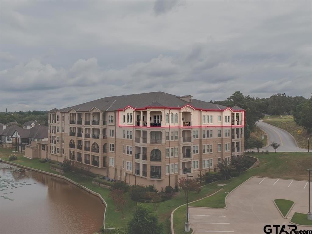 3351 Cascades Ct Unit 324 - Photo 2 of 46